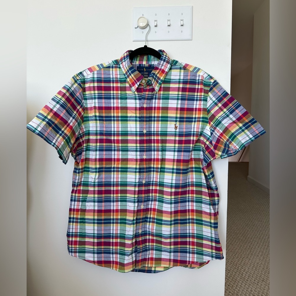 Ralph Lauren XL Classic Fit Men’s Short Sleeved Button Up Shirt- Untucked Fit
